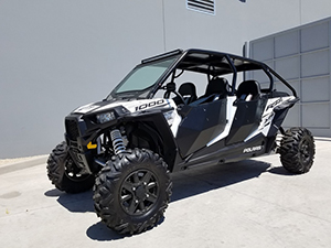2015 Polaris® RZR XP® 4 1000 EPS White Lightning (Monochrome)