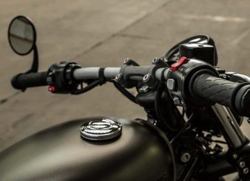 Introducing the 2017 Triumph Bonneville Bobber
